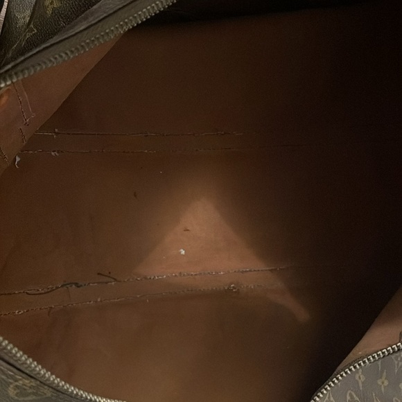 Vintage Louis Vuitton duffle bag - Picture 10 of 13